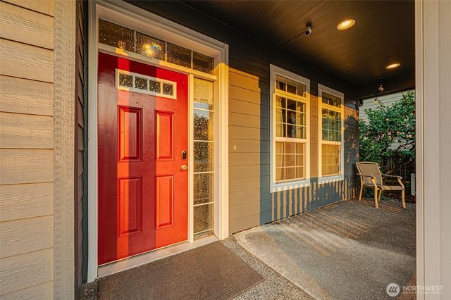 196 Raspberry Lane, Woodland, WA 98674