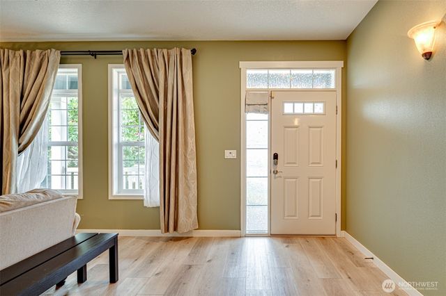 196 Raspberry Lane, Woodland, WA 98674