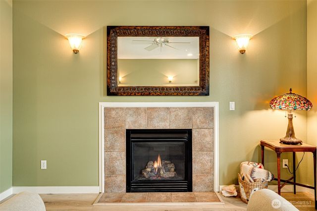 196 Raspberry Lane, Woodland, WA 98674