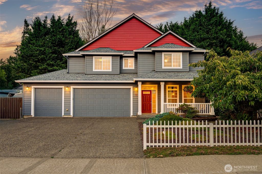 196 Raspberry Lane, Woodland, WA 98674