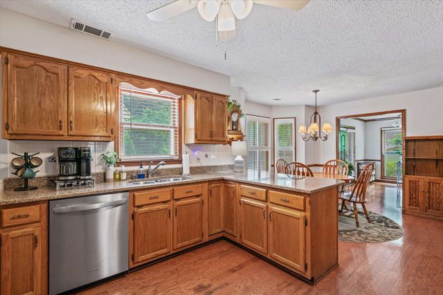8511 KING WILLIAM ST, Memphis, TN 38016