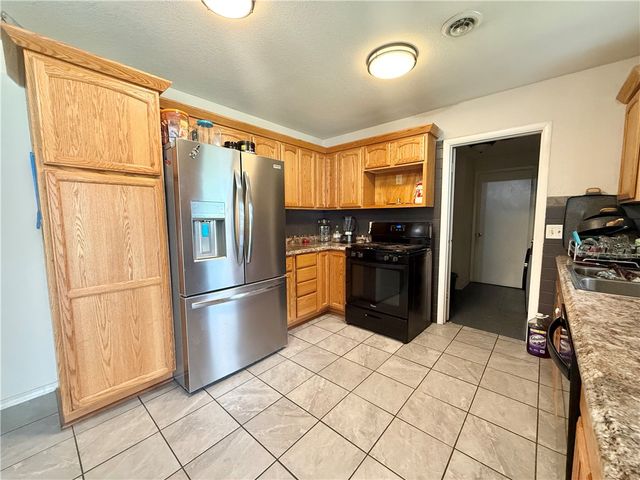 505 Maria Street, Springdale, AR 72762