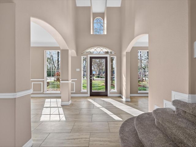 905 Carriage Hills Boulevard, Conroe, TX 77384