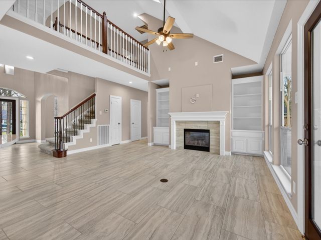 905 Carriage Hills Boulevard, Conroe, TX 77384