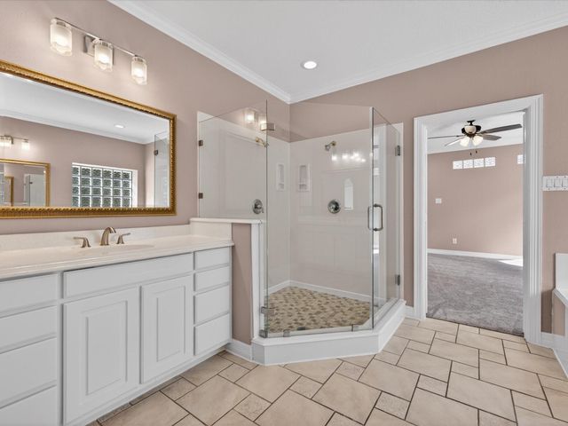 905 Carriage Hills Boulevard, Conroe, TX 77384