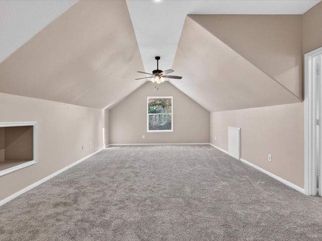 905 Carriage Hills Boulevard, Conroe, TX 77384