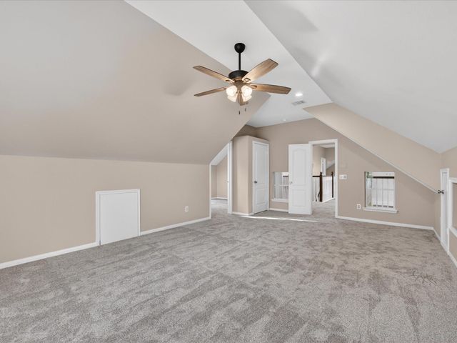 905 Carriage Hills Boulevard, Conroe, TX 77384