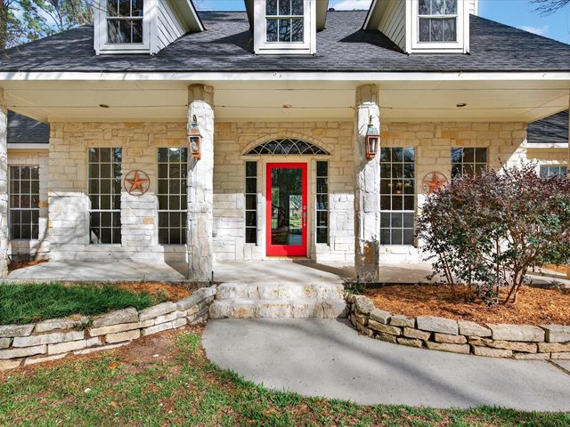 905 Carriage Hills Boulevard, Conroe, TX 77384