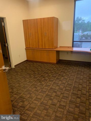 730 EDEN RD, Lancaster, PA 17601
