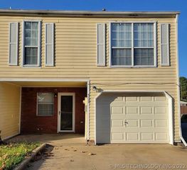 309 S 38th 2, Muskogee, OK 74401