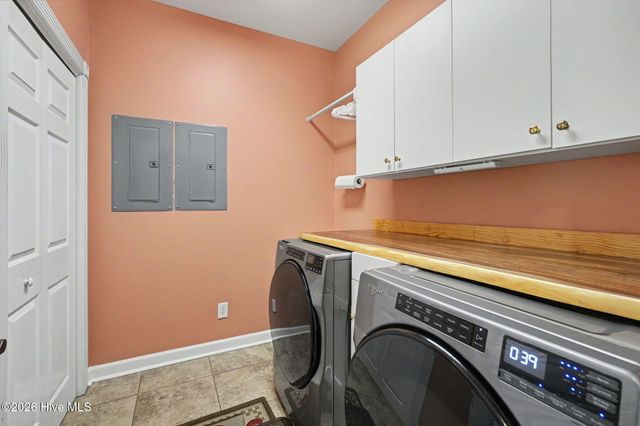 665 Stanton Hall Drive NW, Calabash, NC 28467