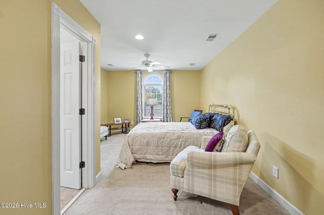 665 Stanton Hall Drive NW, Calabash, NC 28467