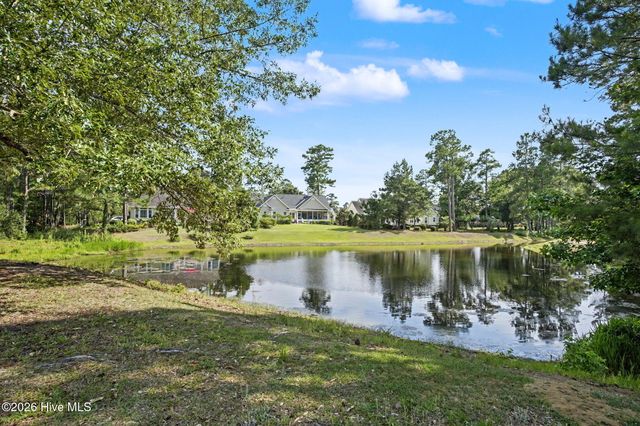 665 Stanton Hall Drive NW, Calabash, NC 28467