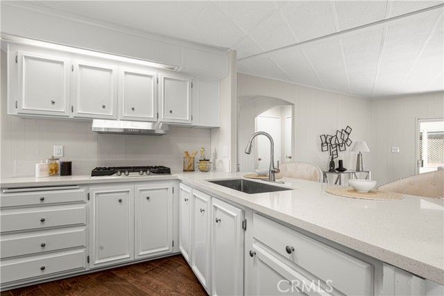 7221 San Luis, Carlsbad, CA 92011