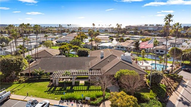 7221 San Luis, Carlsbad, CA 92011