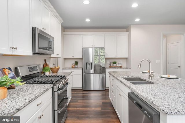 10602 SPRINGVALE LN, Spotsylvania, VA 22551