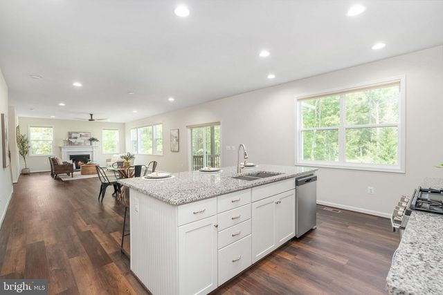 10602 SPRINGVALE LN, Spotsylvania, VA 22551