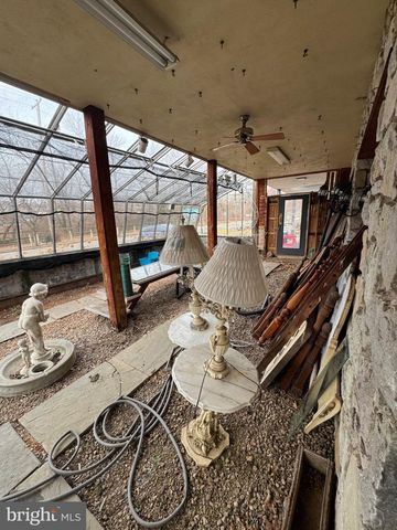 233 SCOTTDALE RD, Lansdowne, PA 19050