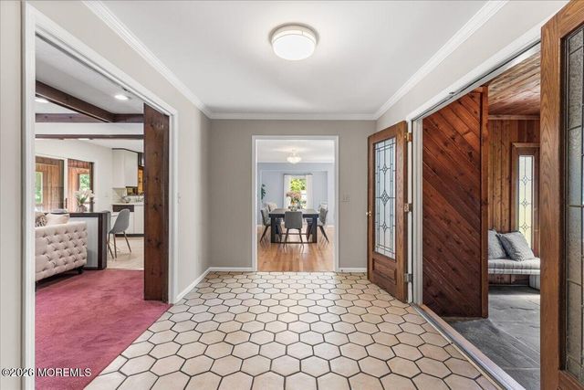 11 Galloping Hill Road, Holmdel, NJ 07733