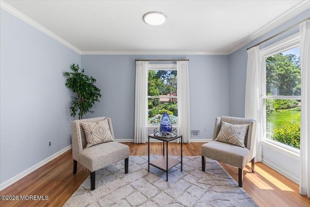11 Galloping Hill Road, Holmdel, NJ 07733