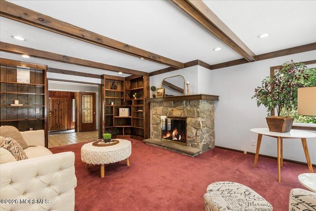 11 Galloping Hill Road, Holmdel, NJ 07733