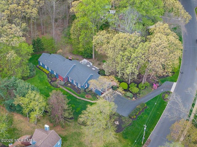 11 Galloping Hill Road, Holmdel, NJ 07733