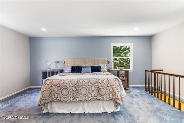 11 Galloping Hill Road, Holmdel, NJ 07733