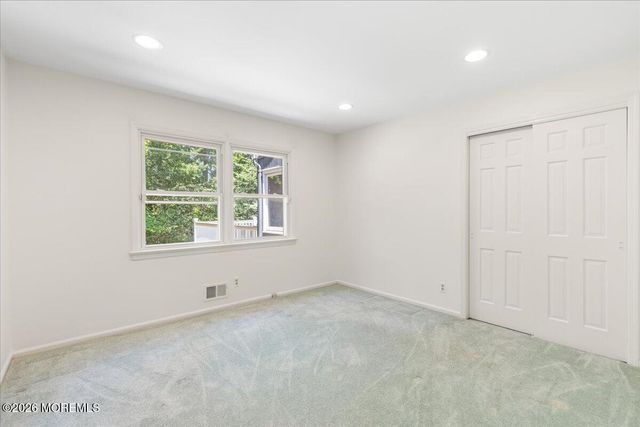 11 Galloping Hill Road, Holmdel, NJ 07733