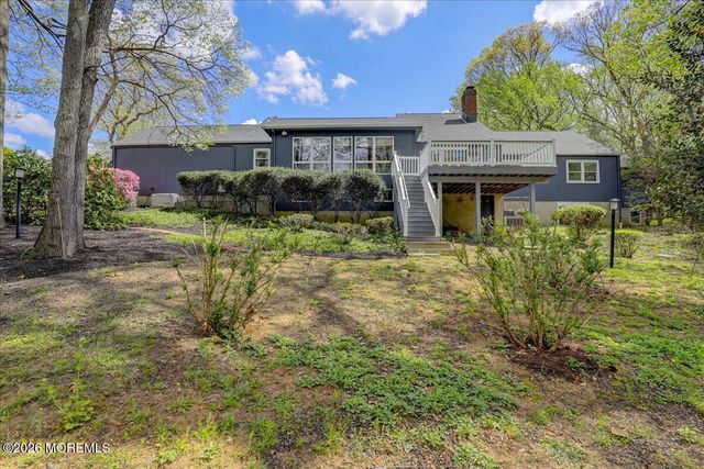 11 Galloping Hill Road, Holmdel, NJ 07733