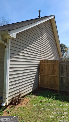 172 Willow Springs Lane, Stockbridge, GA 30281