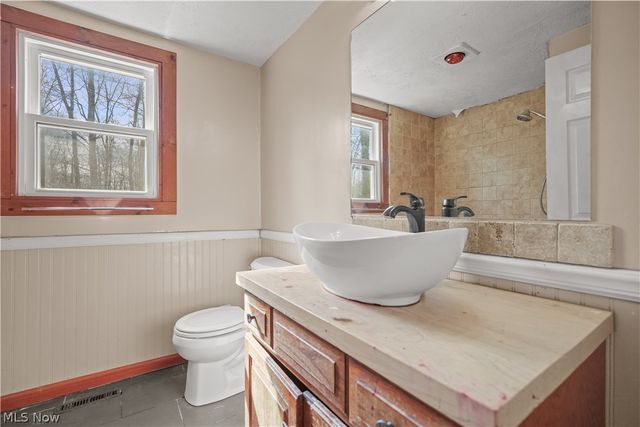 5006 Maderia Drive, West Salem, OH 44287