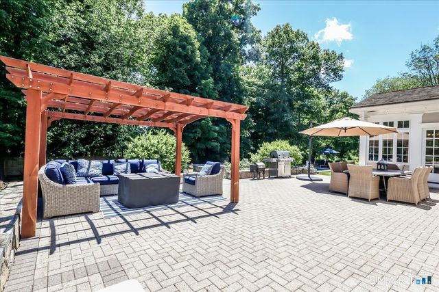 170 Branchville Road, Ridgefield, CT 06877