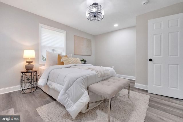 4035 BENNING RD NE, Washington, DC 20019