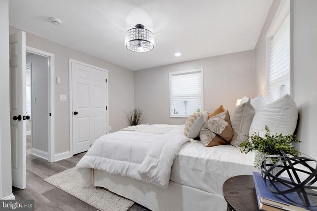 4035 BENNING RD NE, Washington, DC 20019