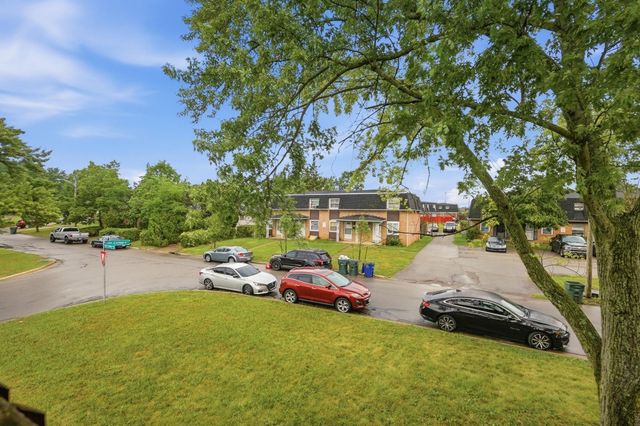 3667 Mccarley Drive S, Columbus, OH 43228