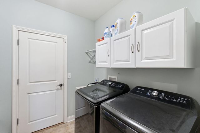 123 Prestwick Drive, Georgetown, KY 40324