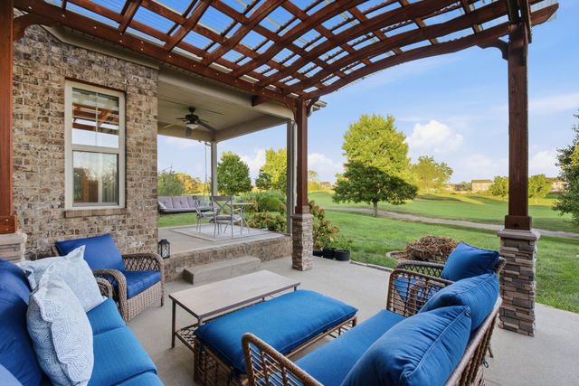 123 Prestwick Drive, Georgetown, KY 40324
