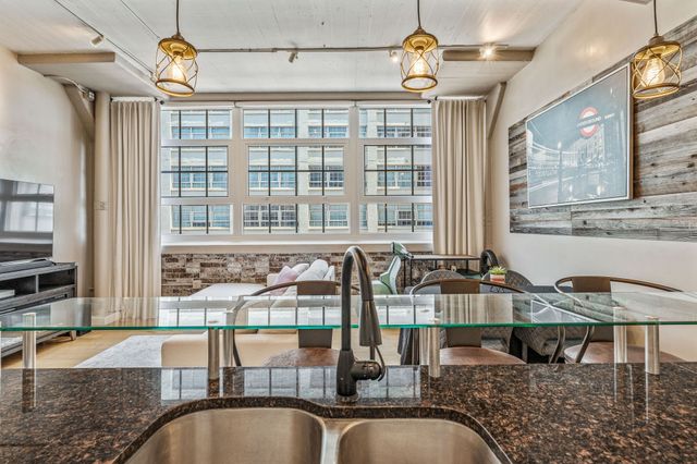 2600 W 7th Street 1415, Fort Worth, TX 76107