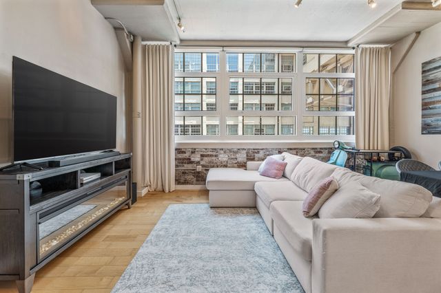 2600 W 7th Street 1415, Fort Worth, TX 76107