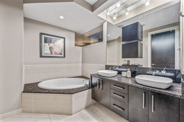 2600 W 7th Street 1415, Fort Worth, TX 76107