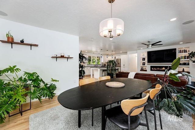 3011 N Crane Creek Rd., Boise, ID 83702