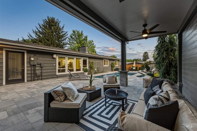 3011 N Crane Creek Rd., Boise, ID 83702