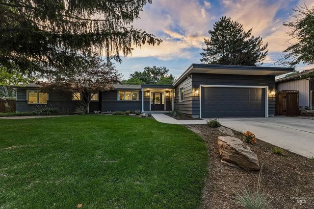 3011 N Crane Creek Rd., Boise, ID 83702