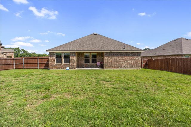 1804 Pecan Valley Drive, Kaufman, TX 75142