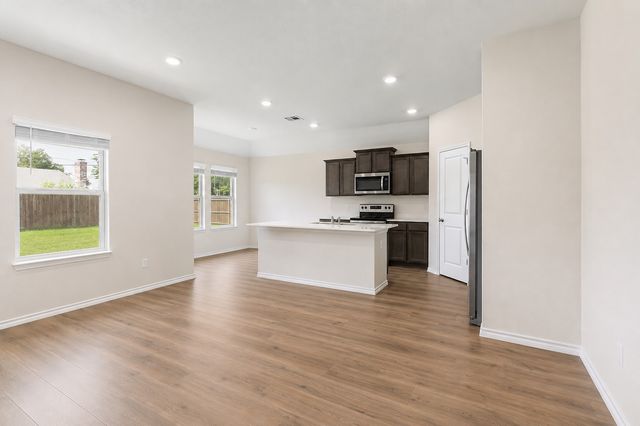 1804 Pecan Valley Drive, Kaufman, TX 75142