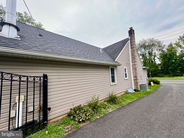 2939 MARNE HWY, Mount Laurel, NJ 08054