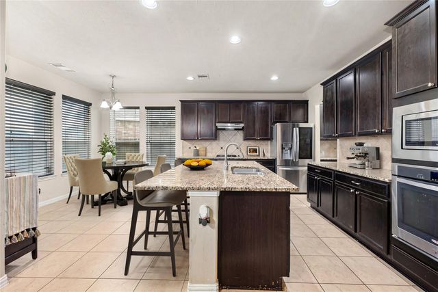 7018 Pearl Terrace Lane, Richmond, TX 77469