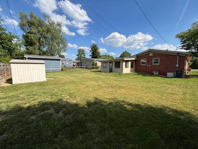 891 Lane Allen Road, Lexington, KY 40504