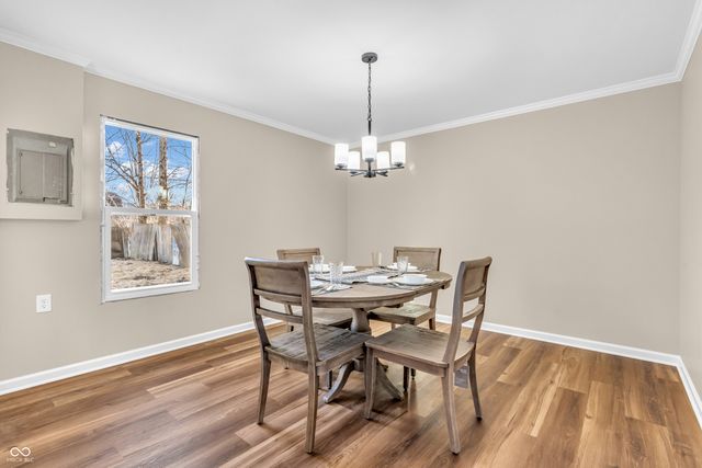 22 Sayre Drive, Greenwood, IN 46143