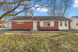 22 Sayre Drive, Greenwood, IN 46143